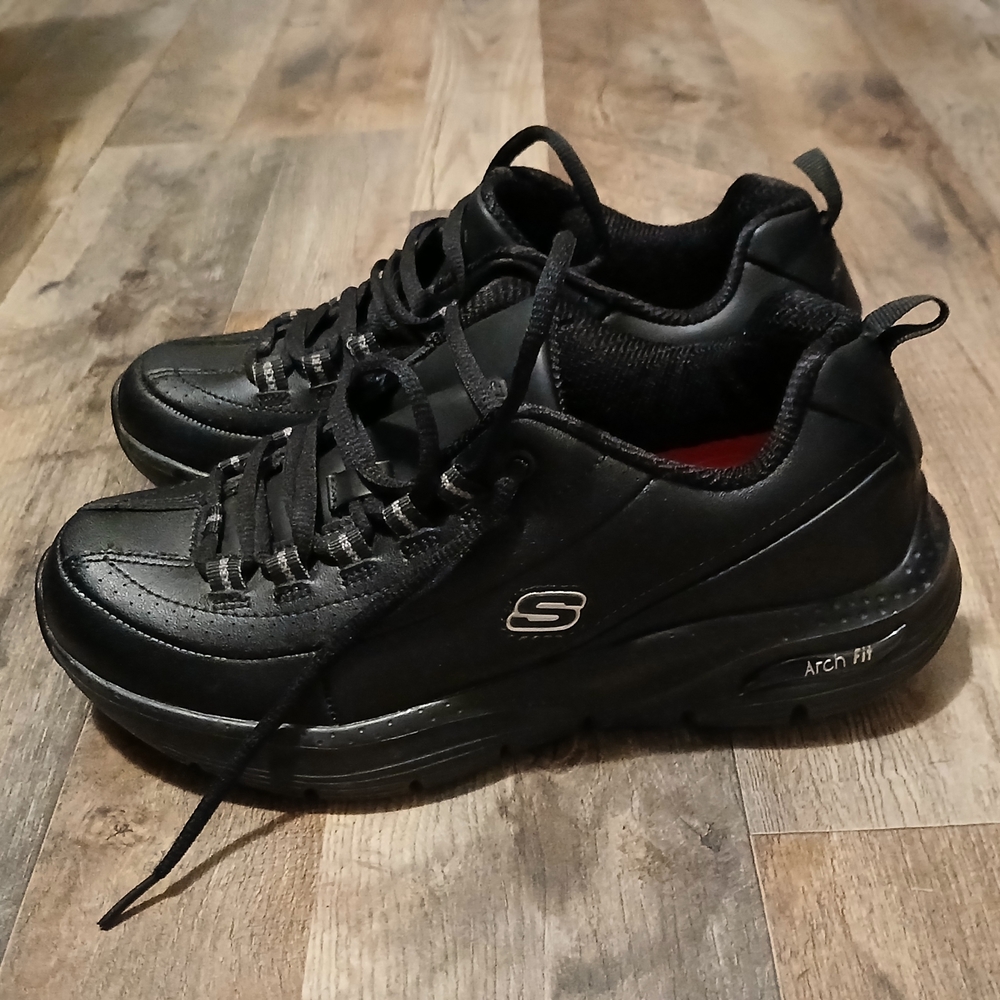 Skechers Black Arch Fit Athletic Shoes